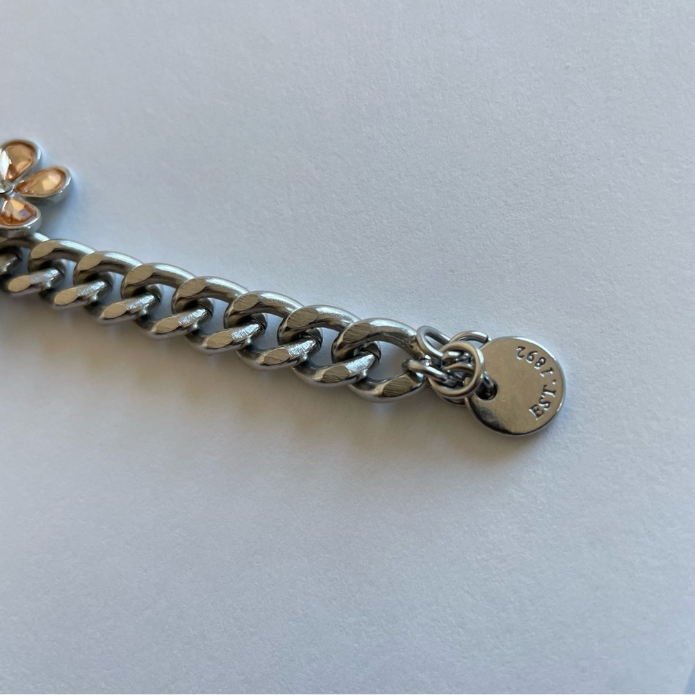 Abercrombie & Fitch Silver and Gold Flower Bracelet - Picture 4 of 6